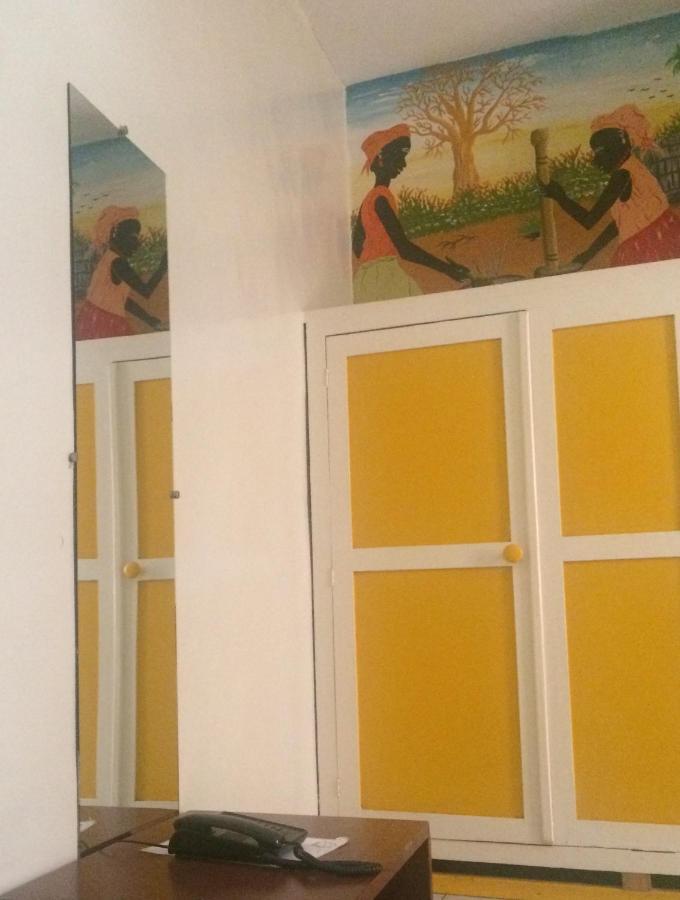 Hotel Saint-Louis Sun Ντακάρ Δωμάτιο φωτογραφία